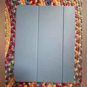 Apple iPad Pro 13in M4 and M5 Smart Folio Case Denim